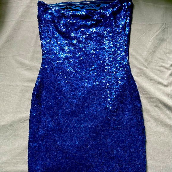 Brand New Fashion Nova Midi Sparkly Blue Dress - Picture 3 of 3